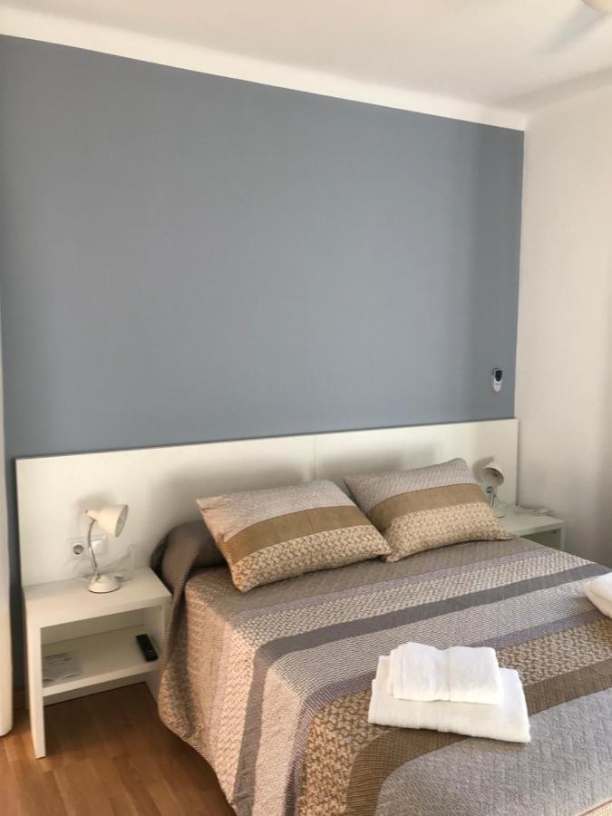 Hostal Casiano Camarasa Экстерьер фото
