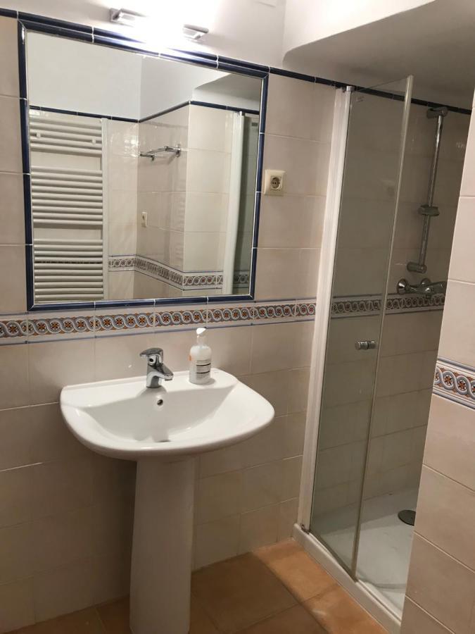 Hostal Casiano Camarasa Экстерьер фото