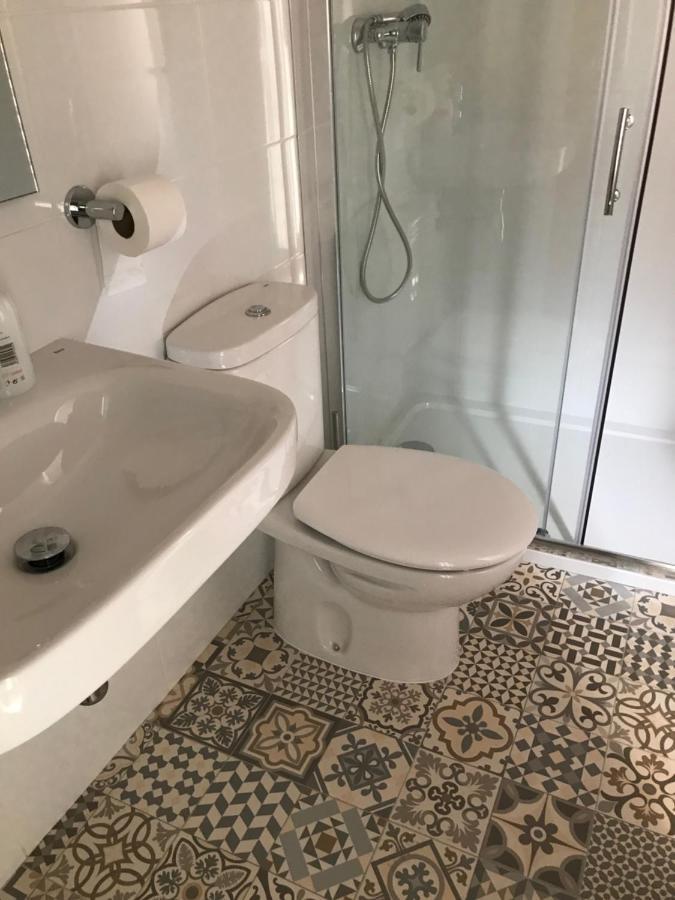 Hostal Casiano Camarasa Экстерьер фото