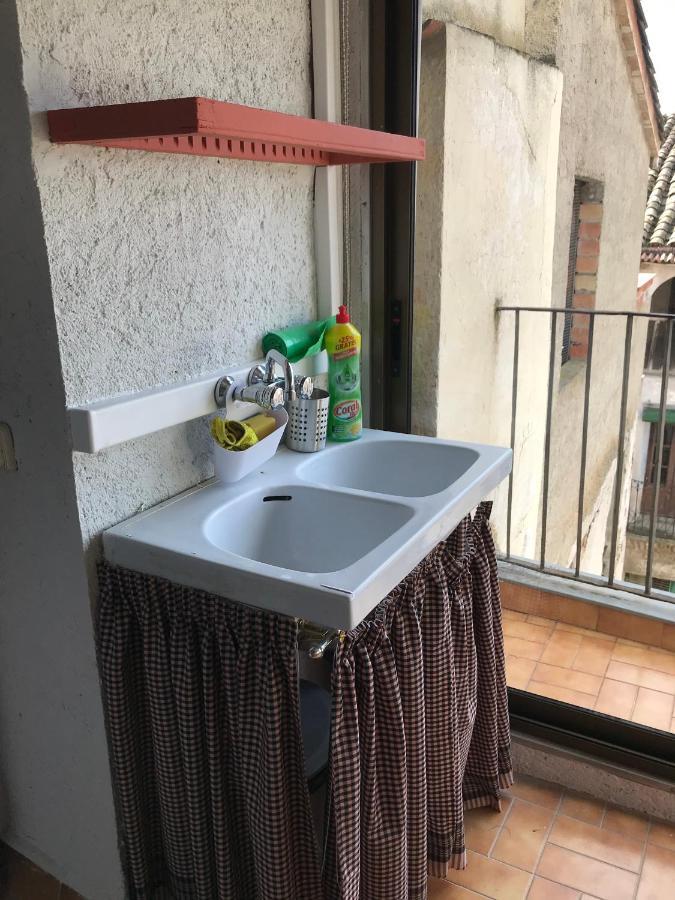 Hostal Casiano Camarasa Экстерьер фото