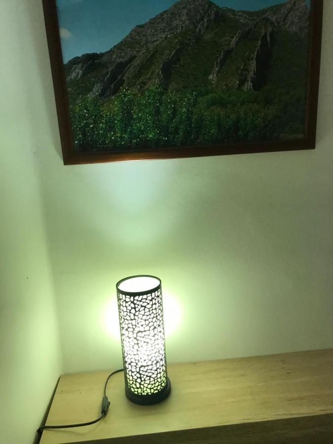 Hostal Casiano Camarasa Экстерьер фото