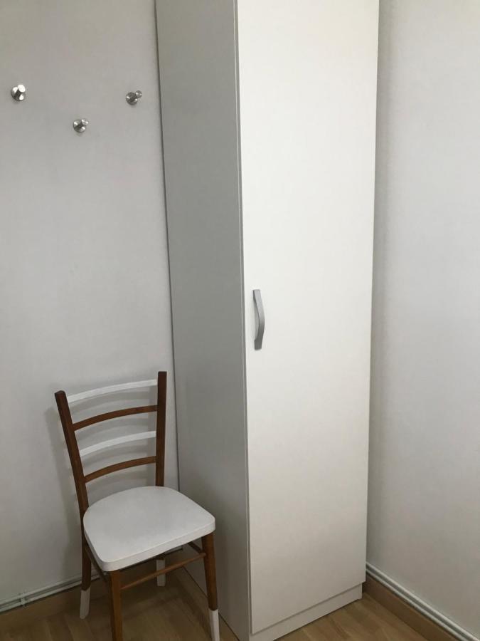 Hostal Casiano Camarasa Экстерьер фото
