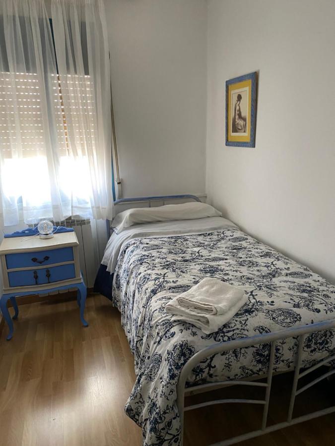 Hostal Casiano Camarasa Экстерьер фото